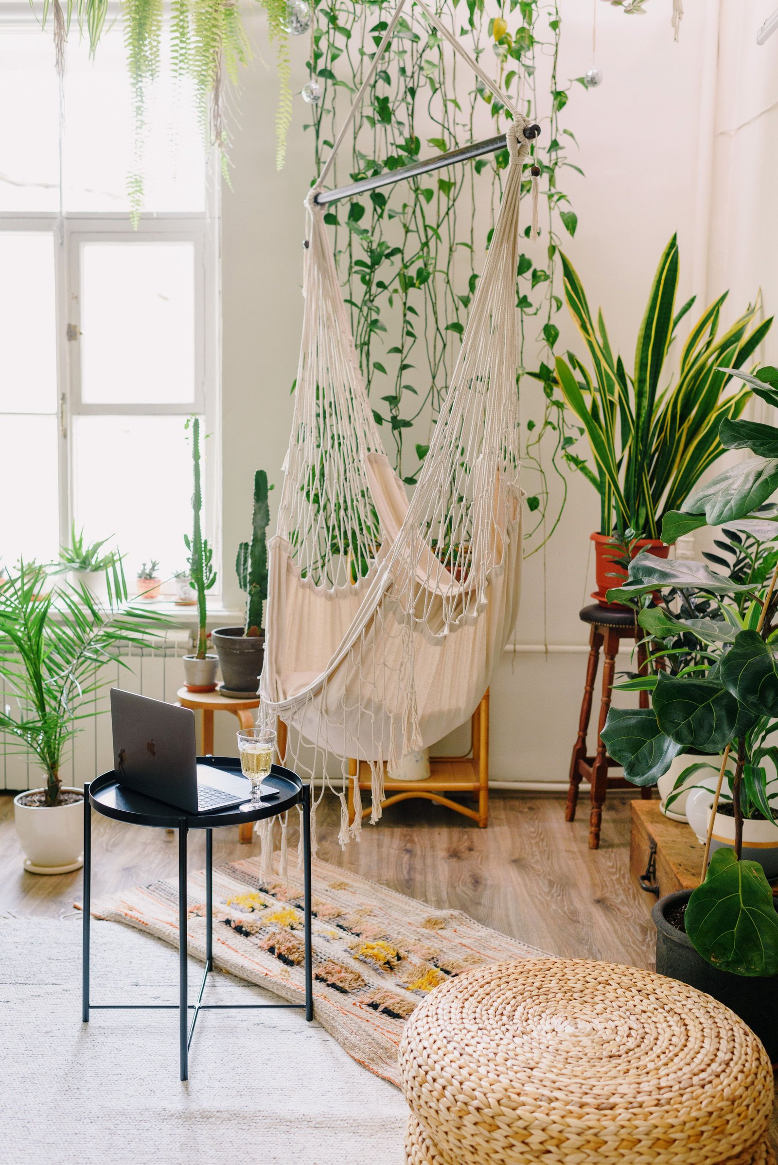 How to Create a Functional and Organized Entryway - Home & Garden