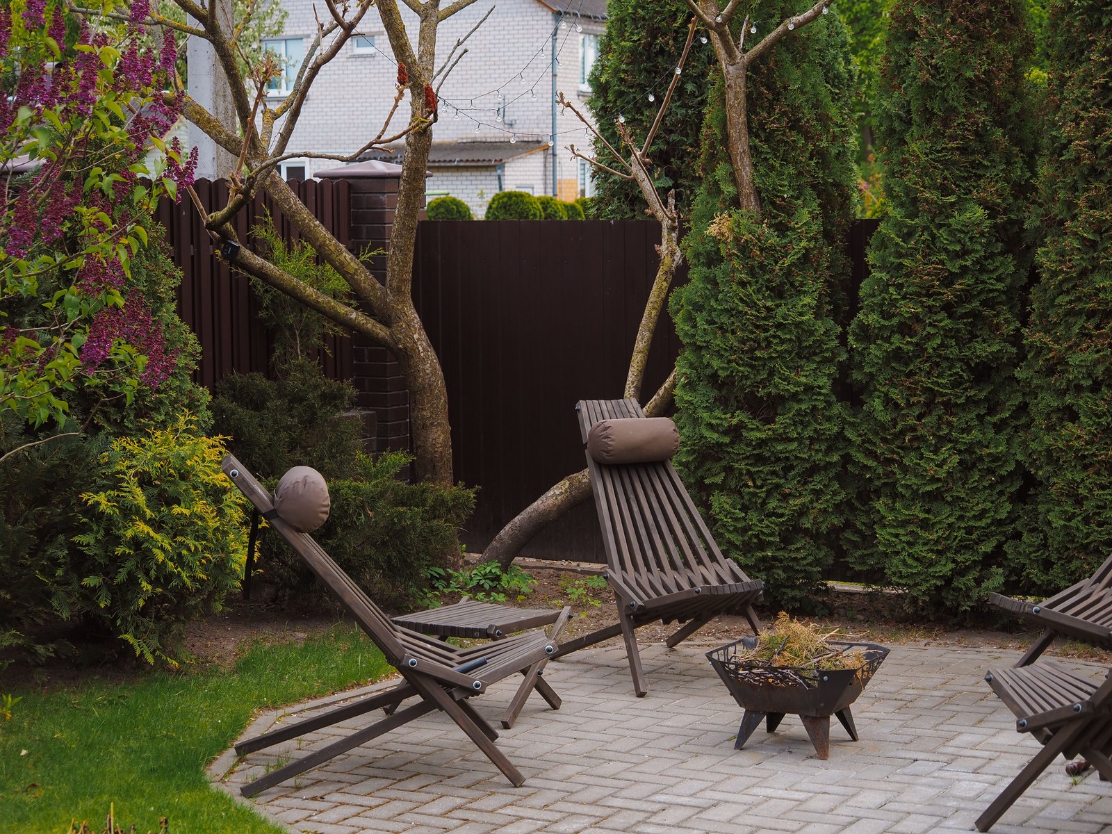 How to Choose Lighting for a Comfortable and Safe Terrace - Home & Garden